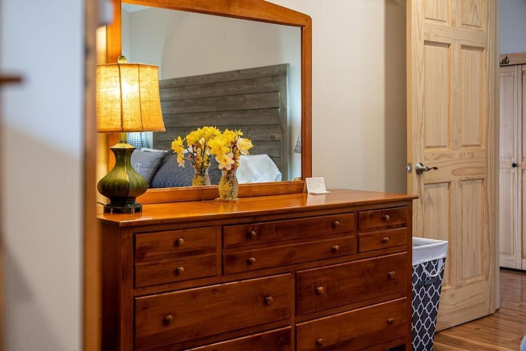 Mockingbird Mountain Spa And Retreat Luray Bagian luar foto