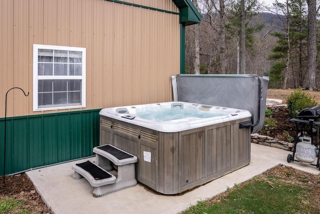 Mockingbird Mountain Spa And Retreat Luray Bagian luar foto