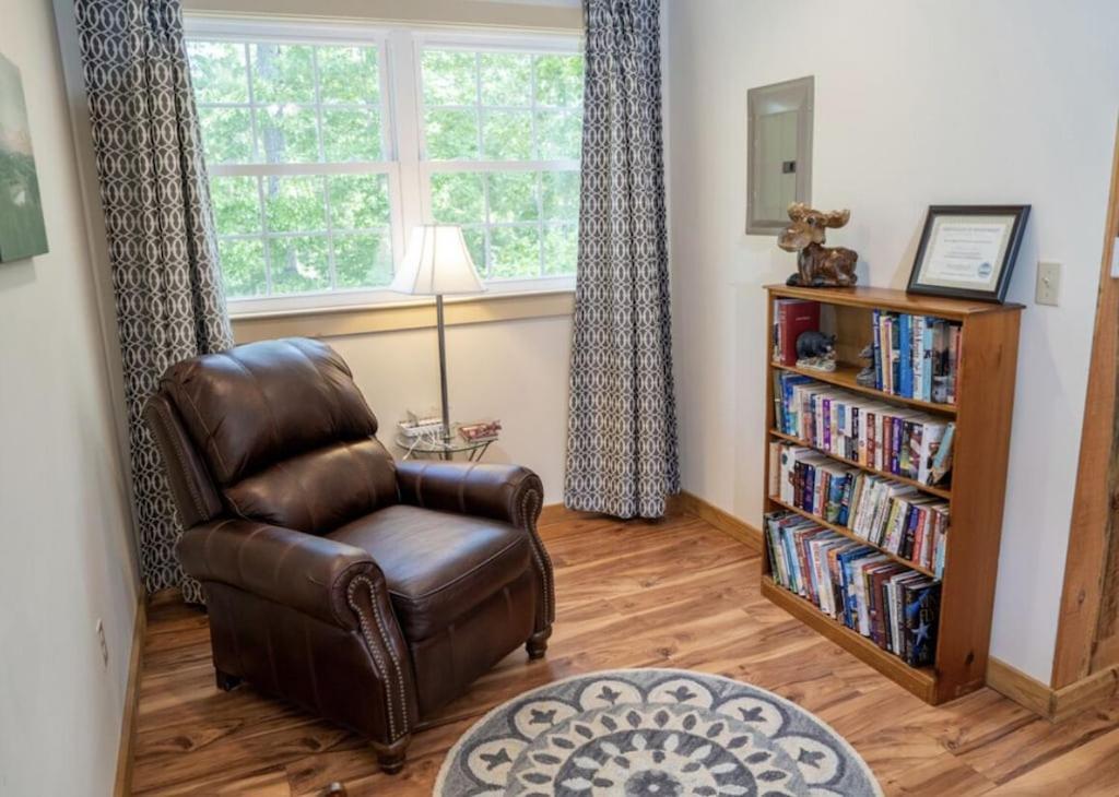 Mockingbird Mountain Spa And Retreat Luray Bagian luar foto