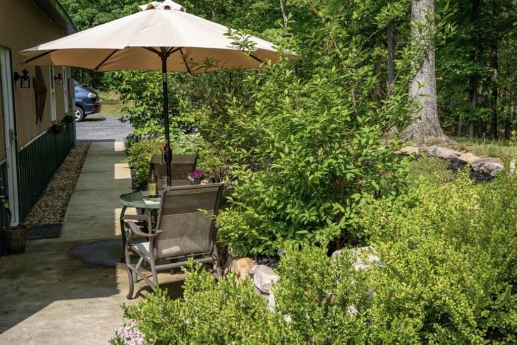 Mockingbird Mountain Spa And Retreat Luray Bagian luar foto