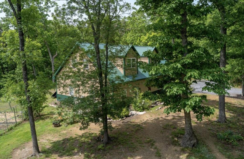 Mockingbird Mountain Spa And Retreat Luray Bagian luar foto