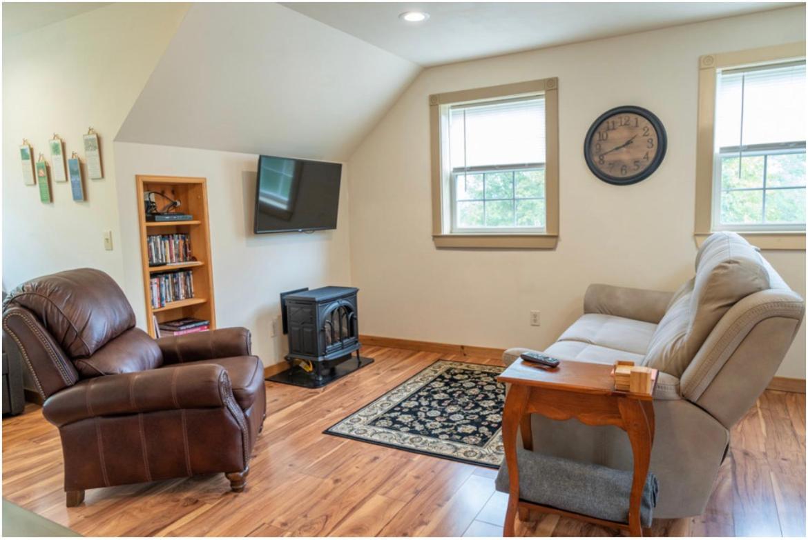 Mockingbird Mountain Spa And Retreat Luray Bagian luar foto